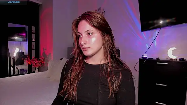 miia jhones16 online show from 2, 4, 2026