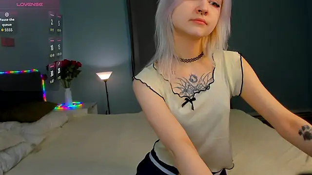 Snapshot of Mary_Wester chatting on 17, 4, 2026 Mary Wester online show from 17, 4, 2026