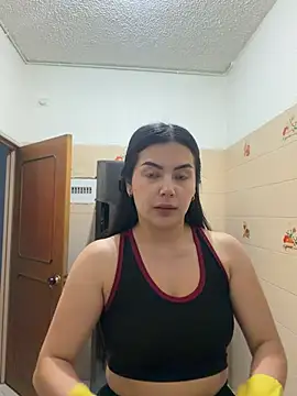 Snapshot of Cami_olarte chatting on 13, 7, 2026 Cami olarte online show from 13, 7, 2026