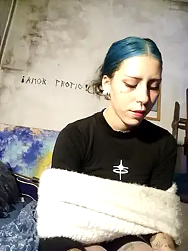 Snapshot of blueangel7x7 chatting on 4, 4, 2026 blueangel7x7 online show from 4, 4, 2026