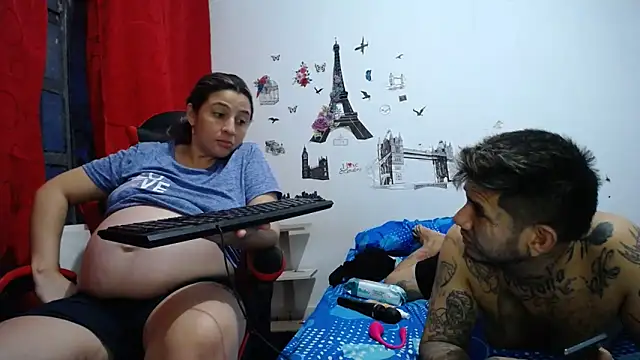 Snapshot of allison_maxtattoo_ chatting on 2, 5, 2026 allison maxtattoo online show from 2, 5, 2026
