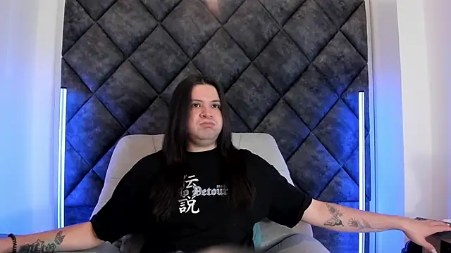 MatthewDavis  online show from 18, 4, 2026
