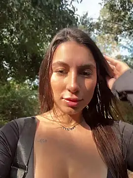Snapshot of Carolzinhalux69 chatting on 17, 7, 2026 Carolzinhalux69 online show from 17, 7, 2026