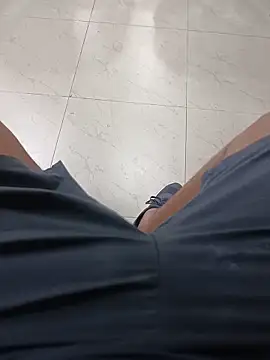 Snapshot of luis20212 chatting on 26, 5, 2026 luis20212 online show from 26, 5, 2026