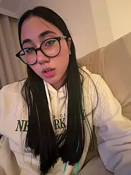 Snapshot of juliacosta chatting on 7, 8, 2026 juliacosta online show from 7, 8, 2026