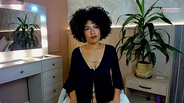 baddie delaylaa online show from 6, 5, 2026