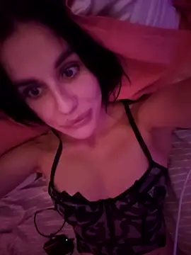 Snapshot of LolaLee18 chatting on 27, 3, 2026 LolaLee18 online show from 27, 3, 2026