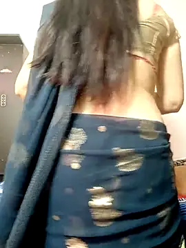 Snapshot of Sexyy_Bhabhi_143 chatting on 10, 6, 2026 Sexyy Bhabhi 143 online show from 10, 6, 2026