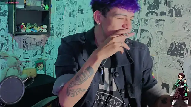 Mikey TR online show from 12, 4, 2026