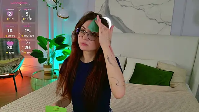 AmeliaKlark  online show from 20, 5, 2026