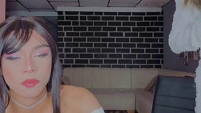 Miss sunshinee online show from 6, 4, 2026