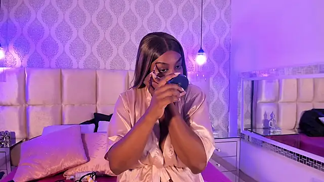 Snapshot of SUSAN-BLUE chatting on 19, 5, 2026 SUSAN-BLUE online show from 19, 5, 2026