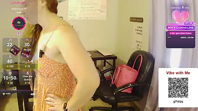Snapshot of RoxyRedXO12 chatting on 13, 5, 2026 RoxyRedXO12 online show from 13, 5, 2026