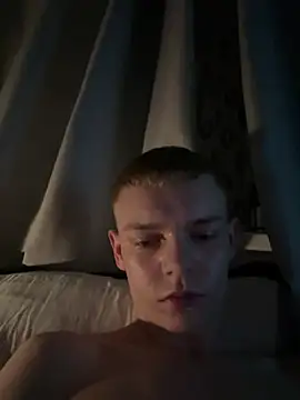 Snapshot of Ricowhiteteeth chatting on 28, 3, 2026 Ricowhiteteeth online show from 28, 3, 2026