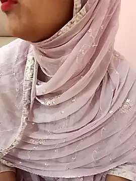 Snapshot of Miss_Noor__ chatting on 29, 3, 2026 Miss Noor online show from 29, 3, 2026