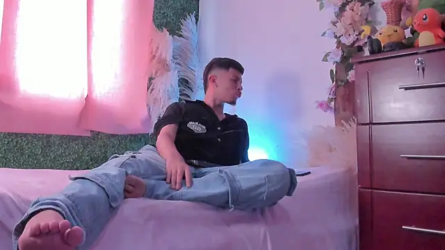 Snapshot of Blaze_Star chatting on 30, 3, 2026 Blaze Star online show from 30, 3, 2026