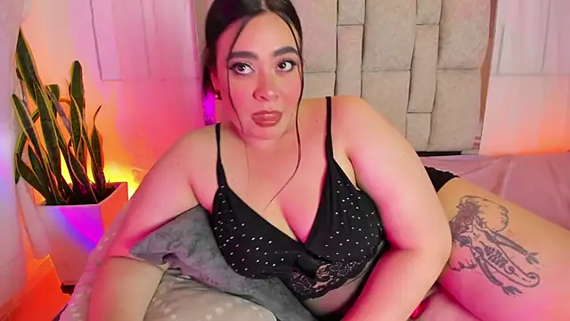 CatalinaReyexxx online show from 22, 4, 2026
