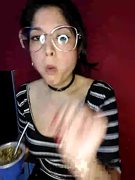 Snapshot of Steffanny2026 chatting on 11, 4, 2026 Steffanny2026 online show from 11, 4, 2026
