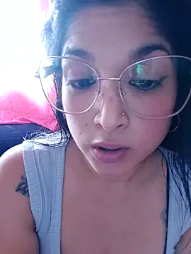 Snapshot of Steffanny2026 chatting on 17, 4, 2026 Steffanny2026 online show from 17, 4, 2026