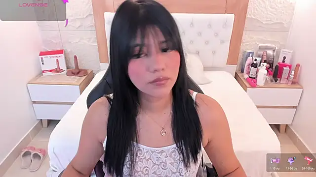 Snapshot of MILLYEVANS1 chatting on 26, 6, 2026 MILLYEVANS1 online show from 26, 6, 2026