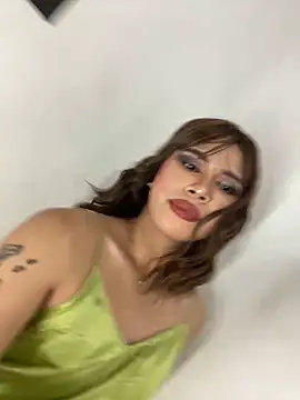 Snapshot of _Flirtyprincess_ chatting on 1, 4, 2026 Flirtyprincess online show from 1, 4, 2026