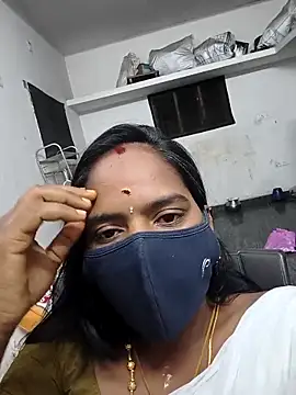 Snapshot of Tamil_Sangeetha chatting on 28, 4, 2026 Tamil Sangeetha online show from 28, 4, 2026