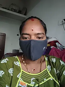 Snapshot of Tamil_Sangeetha chatting on 18, 5, 2026 Tamil Sangeetha online show from 18, 5, 2026