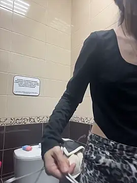 Mia AsianSex online show from 3, 4, 2026