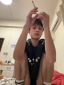 sexyboy-3525 online show from 11, 5, 2026