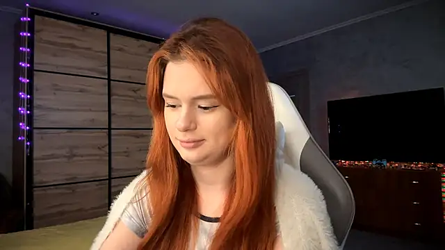 FoxyEmma online show from 2, 4, 2026