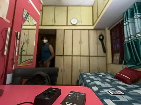 Nagpurdaddy27 online show from 18, 4, 2026