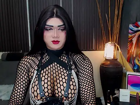 HugexMsLovelyxCock online show from 8, 5, 2026