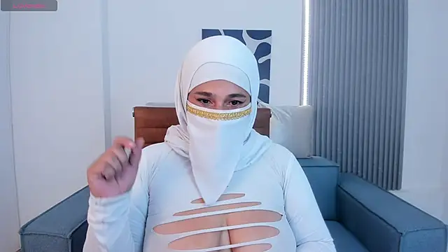 Thalia hala online show from 20, 4, 2026