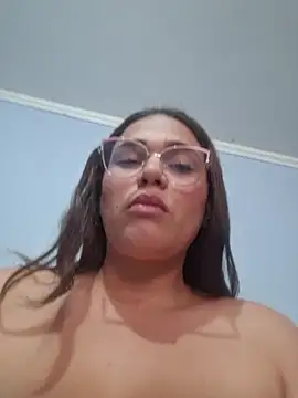 latin boobs online show from 22, 5, 2026