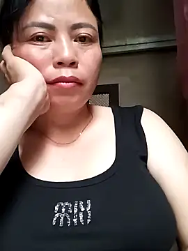 Snapshot of -Hami- chatting on 13, 4, 2026 -Hami- online show from 13, 4, 2026