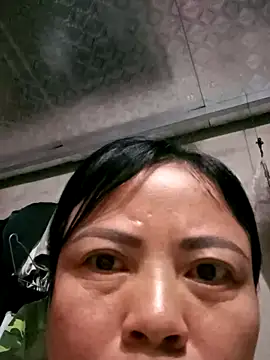 Snapshot of -Hami- chatting on 24, 4, 2026 -Hami- online show from 24, 4, 2026
