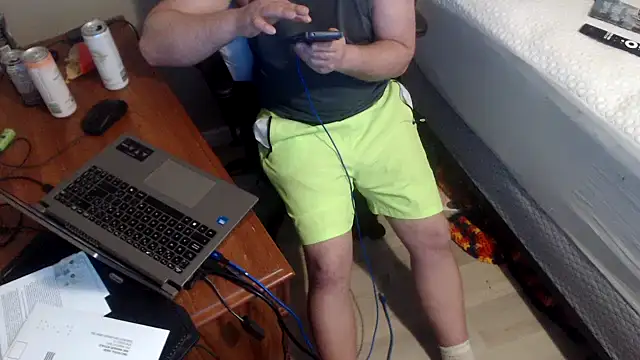 Snapshot of patmac131387 chatting on 4, 4, 2026 patmac131387 online show from 4, 4, 2026