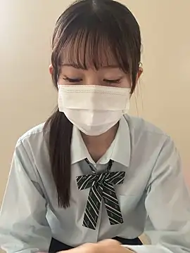 yuki2210 online show from 6, 4, 2026