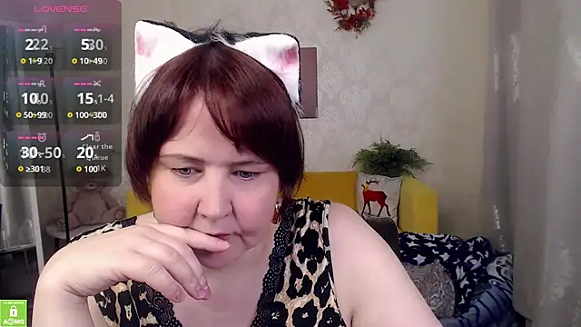 Snapshot of QUEEN02030 chatting on 24, 6, 2026 QUEEN02030 online show from 24, 6, 2026