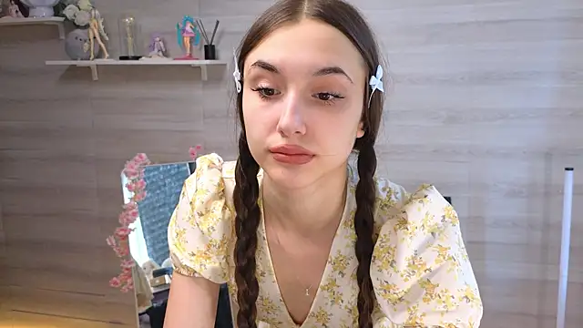 belle cute online show from 11, 6, 2026