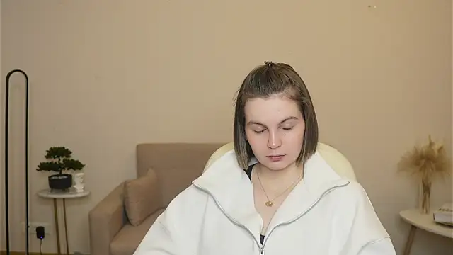 AnnaSchroen online show from 2, 4, 2026