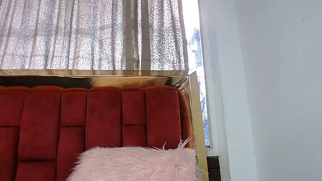 mia rousse vc online show from 7, 6, 2026