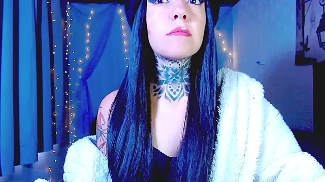 Snapshot of LannieGonzales chatting on 16, 4, 2026 LannieGonzales online show from 16, 4, 2026