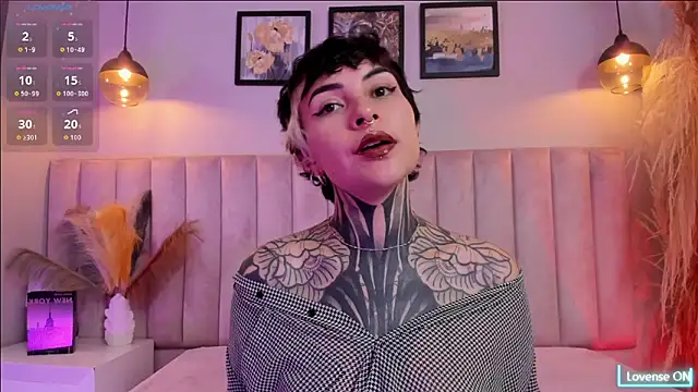 Luana fiore online show from 8, 5, 2026