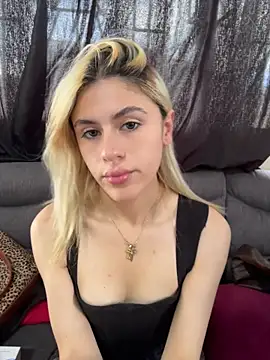 Snapshot of Lia_fire chatting on 18, 5, 2026 Lia fire online show from 18, 5, 2026