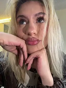 Snapshot of Lia_fire chatting on 20, 5, 2026 Lia fire online show from 20, 5, 2026
