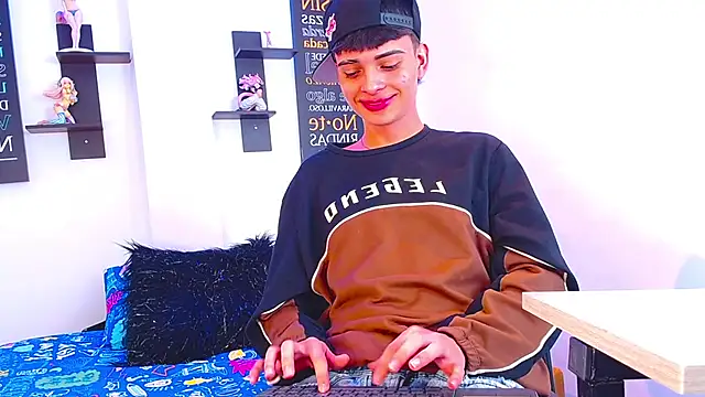 milo hot  online show from 3, 4, 2026