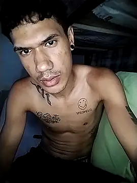 Snapshot of Athenas_23CM chatting on 14, 4, 2026 Athenas 23CM online show from 14, 4, 2026