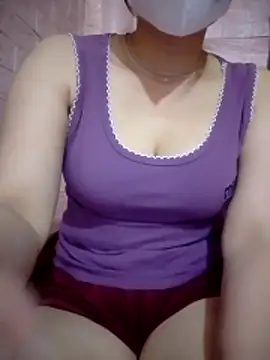Mi-Naney online show from 9, 5, 2026