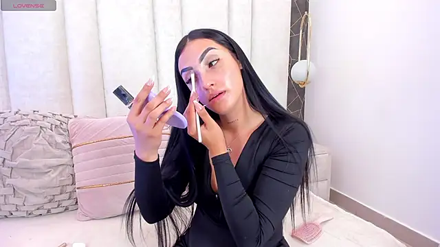 isabellajons online show from 3, 4, 2026